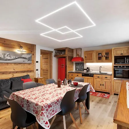 Jorasses La Maison De Courma Apartment Courmayeur
