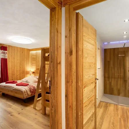 Jorasses La Maison De Courma Apartment Courmayeur
